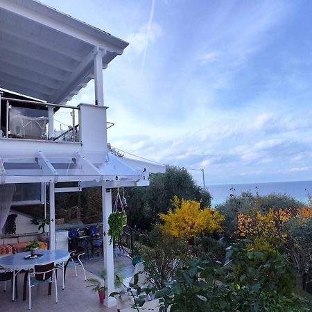 Villa Panorama, Now A Smart Home Skála Kallirákhis Exteriör bild
